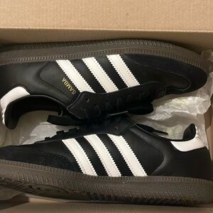 black sambas